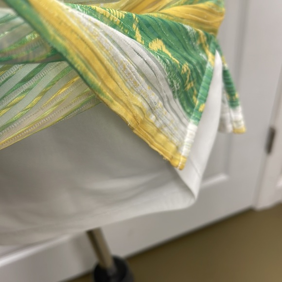 Alfred Dunner Embellished Short Sleeve Shirt Medium - Picture 7 of 11